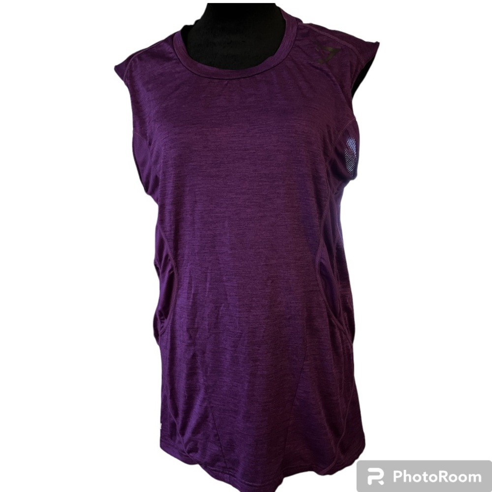 Women’s Gymshark Dry Moisture Management